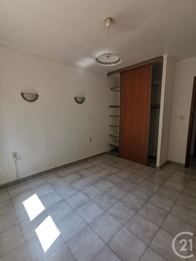 Appartement F3 à louer - 3 pièces - 69.0 m2 - ELNE - 66 - LANGUEDOC-ROUSSILLON - Century 21 Côte Catalane Immobilier