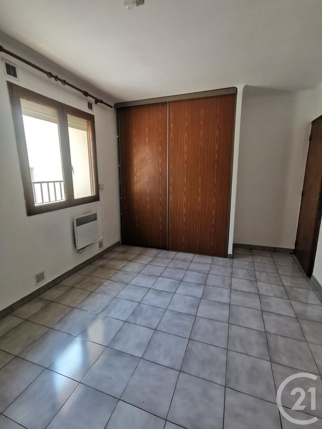 Appartement F3 à louer - 3 pièces - 69.0 m2 - ELNE - 66 - LANGUEDOC-ROUSSILLON - Century 21 Côte Catalane Immobilier