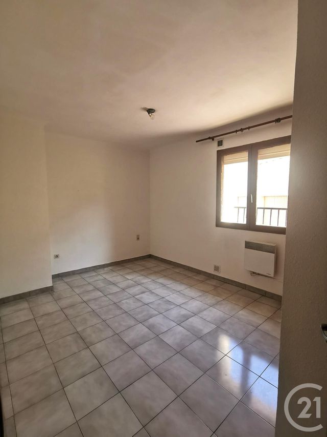 Appartement F3 à louer - 3 pièces - 69.0 m2 - ELNE - 66 - LANGUEDOC-ROUSSILLON - Century 21 Côte Catalane Immobilier