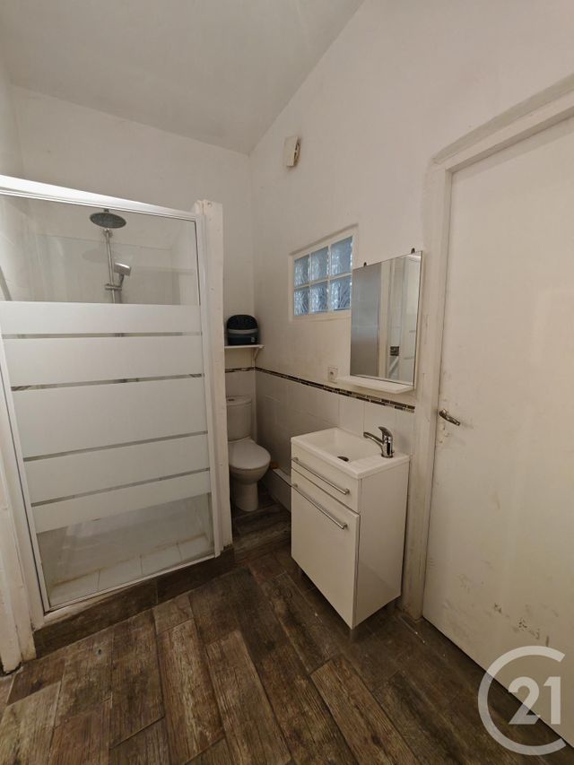 maison à louer - 5 pièces - 177.0 m2 - ST ESTEVE - 66 - LANGUEDOC-ROUSSILLON - Century 21 Côte Catalane Immobilier