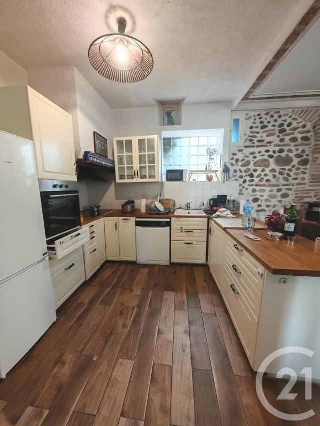 maison à louer - 5 pièces - 177.0 m2 - ST ESTEVE - 66 - LANGUEDOC-ROUSSILLON - Century 21 Côte Catalane Immobilier