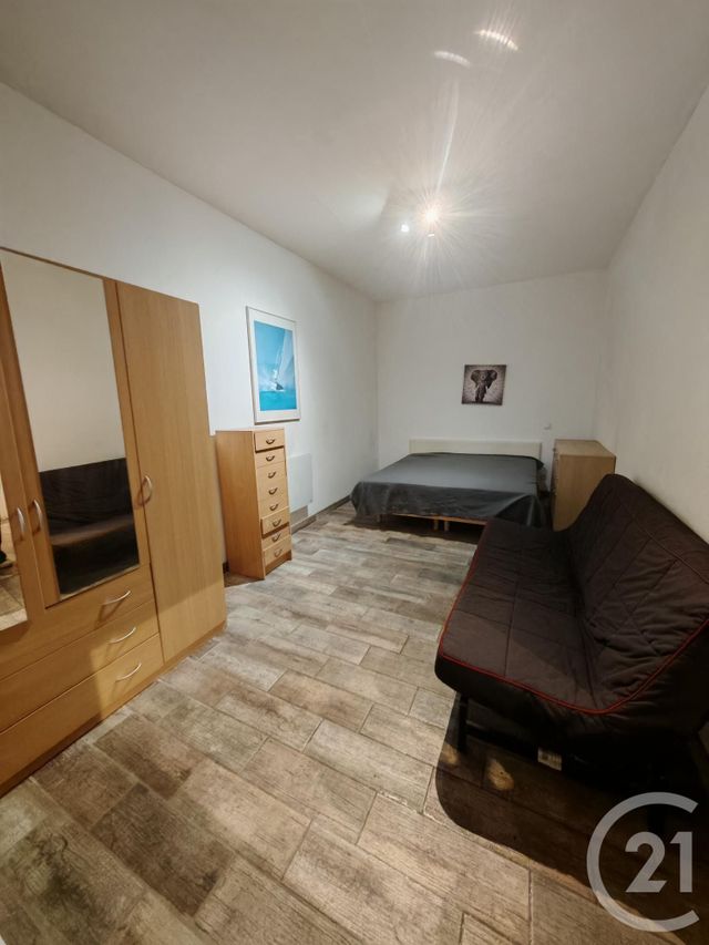 maison à louer - 5 pièces - 177.0 m2 - ST ESTEVE - 66 - LANGUEDOC-ROUSSILLON - Century 21 Côte Catalane Immobilier