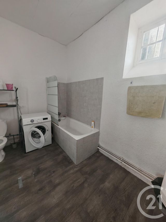 maison à louer - 5 pièces - 177.0 m2 - ST ESTEVE - 66 - LANGUEDOC-ROUSSILLON - Century 21 Côte Catalane Immobilier