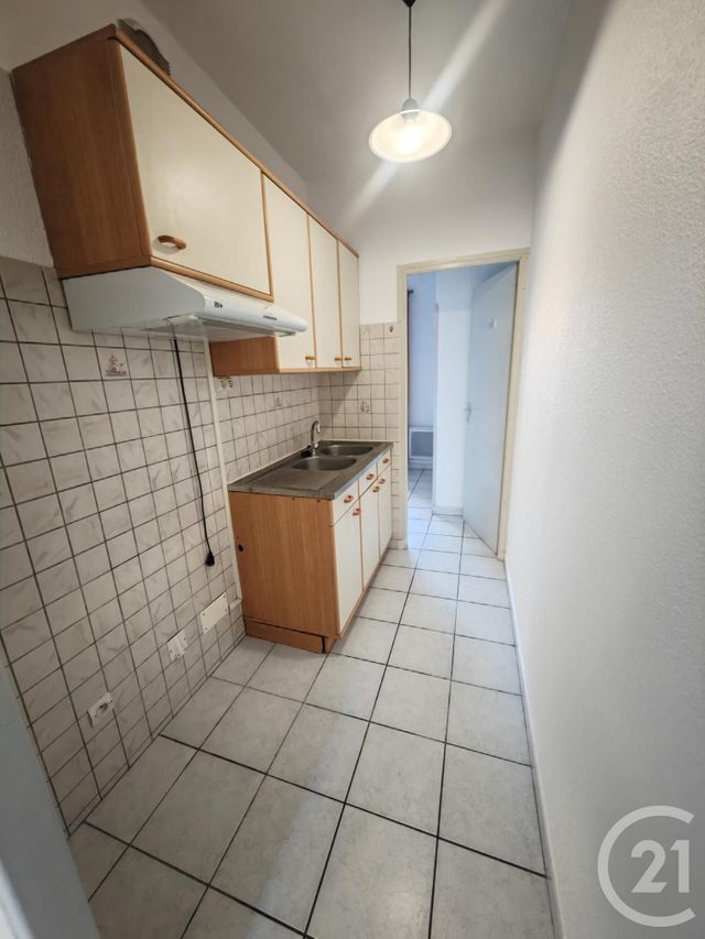 Appartement F2 à louer - 2 pièces - 27.42 m2 - ELNE - 66 - LANGUEDOC-ROUSSILLON - Century 21 Côte Catalane Immobilier