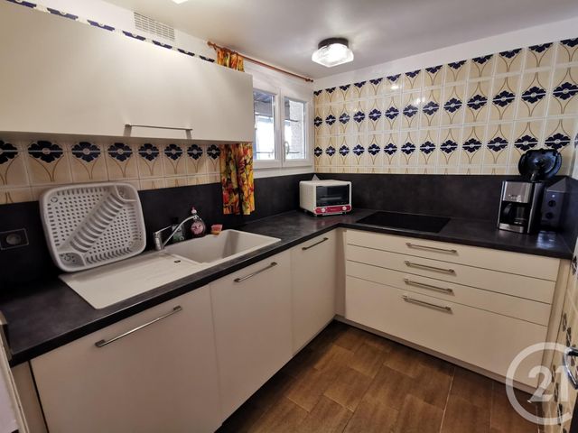 Appartement F3 à louer - 3 pièces - 45.98 m2 - ARGELES SUR MER - 66 - LANGUEDOC-ROUSSILLON - Century 21 Côte Catalane Immobilier