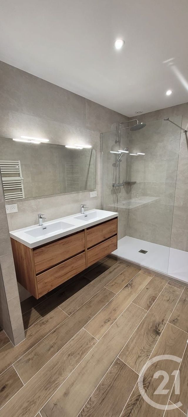 Appartement F4 à louer - 4 pièces - 78.45 m2 - PERPIGNAN - 66 - LANGUEDOC-ROUSSILLON - Century 21 Côte Catalane Immobilier