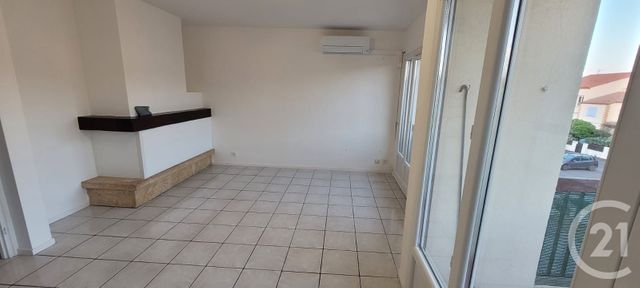 Appartement F4 à louer - 4 pièces - 78.45 m2 - PERPIGNAN - 66 - LANGUEDOC-ROUSSILLON - Century 21 Côte Catalane Immobilier