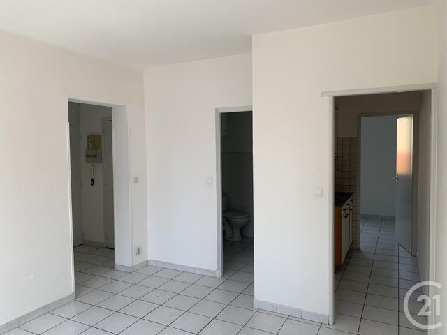 Appartement F2 à louer - 2 pièces - 31.35 m2 - ELNE - 66 - LANGUEDOC-ROUSSILLON - Century 21 Côte Catalane Immobilier