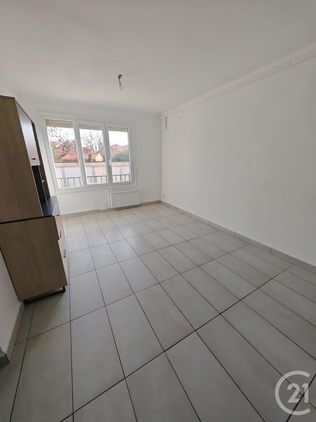 Appartement F2 à vendre - 2 pièces - 35.91 m2 - LE BOULOU - 66 - LANGUEDOC-ROUSSILLON - Century 21 Côte Catalane Immobilier