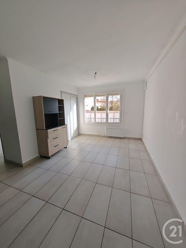 Appartement F2 à vendre - 2 pièces - 35.91 m2 - LE BOULOU - 66 - LANGUEDOC-ROUSSILLON - Century 21 Côte Catalane Immobilier
