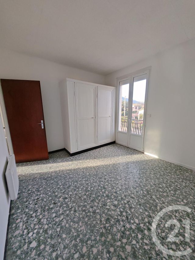 Appartement à louer - 4 pièces - 84.96 m2 - LAROQUE DES ALBERES - 66 - LANGUEDOC-ROUSSILLON - Century 21 Côte Catalane Immobilier