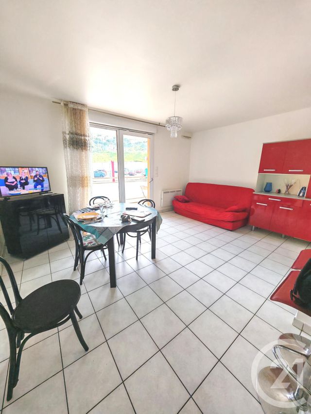 Appartement F2 à louer - 2 pièces - 40.67 m2 - PORT VENDRES - 66 - LANGUEDOC-ROUSSILLON - Century 21 Côte Catalane Immobilier