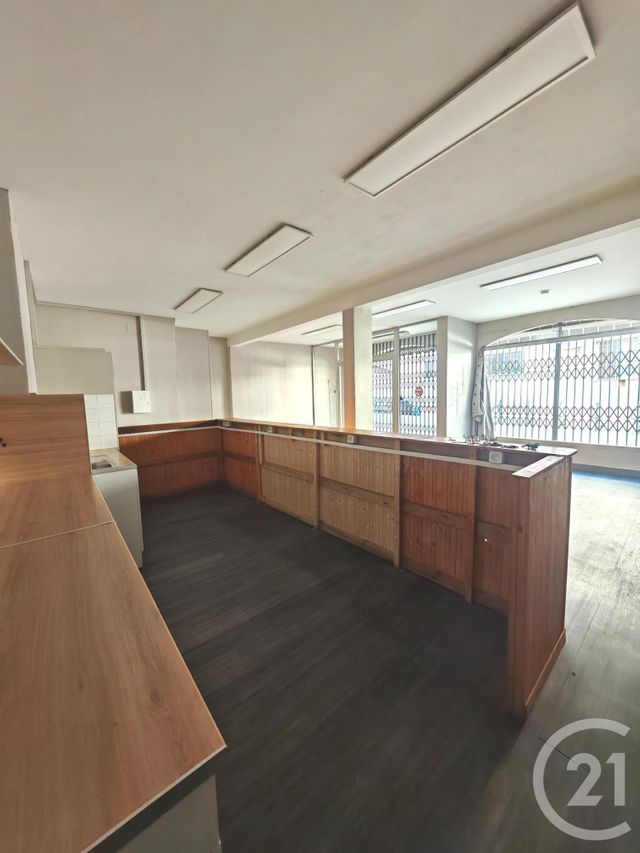 Appartement Local à louer - 1 pièce - 51.63 m2 - ARGELES SUR MER - 66 - LANGUEDOC-ROUSSILLON - Century 21 Côte Catalane Immobilier