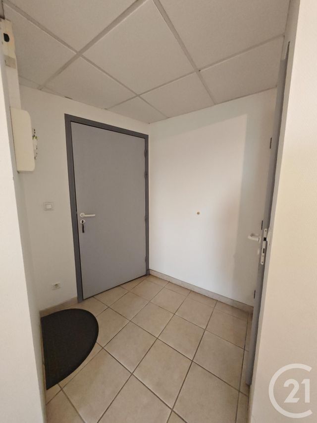 Appartement Local à louer - 1 pièce - 35.0 m2 - CABESTANY - 66 - LANGUEDOC-ROUSSILLON - Century 21 Côte Catalane Immobilier