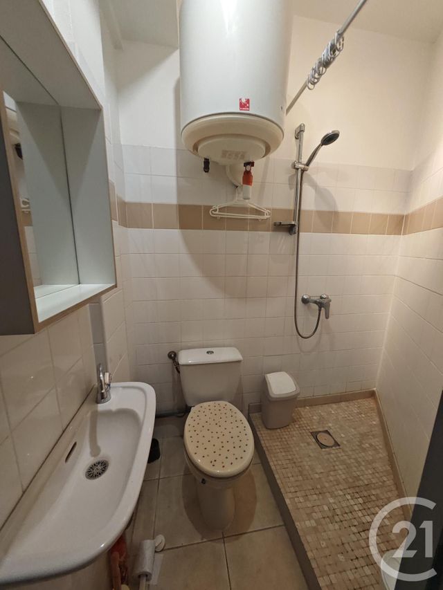 Appartement Local à louer - 1 pièce - 35.0 m2 - CABESTANY - 66 - LANGUEDOC-ROUSSILLON - Century 21 Côte Catalane Immobilier