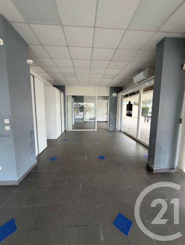 Appartement Local à louer - 2 pièces - 65.0 m2 - CANET EN ROUSSILLON - 66 - LANGUEDOC-ROUSSILLON - Century 21 Côte Catalane Immobilier