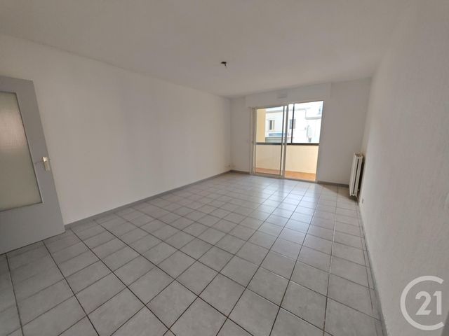Appartement F2 à louer - 2 pièces - 46.59 m2 - PERPIGNAN - 66 - LANGUEDOC-ROUSSILLON - Century 21 Côte Catalane Immobilier