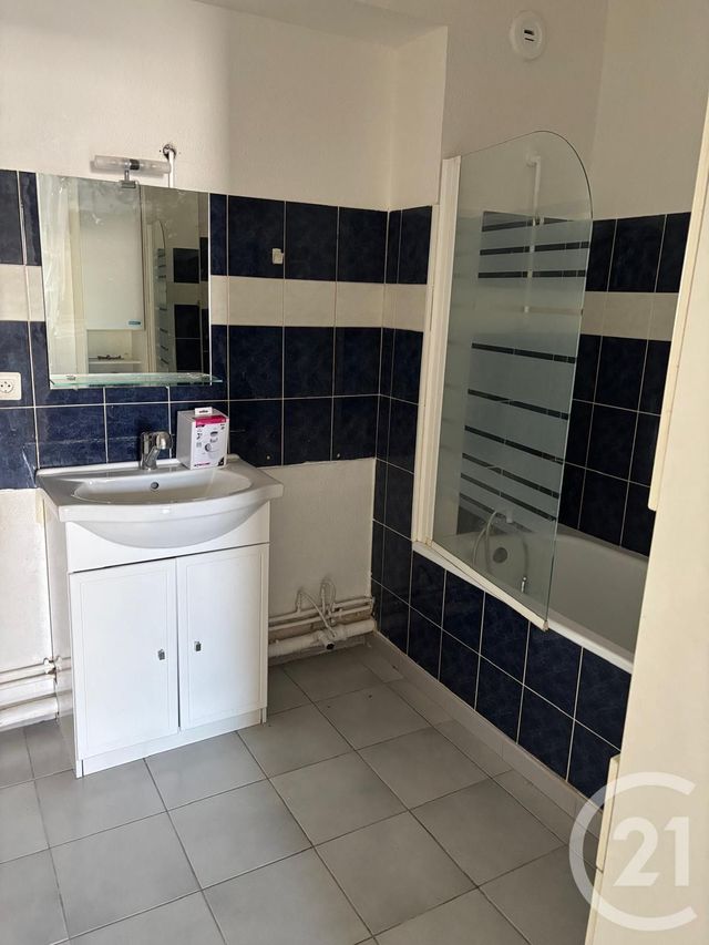Appartement F2 à louer - 2 pièces - 46.59 m2 - PERPIGNAN - 66 - LANGUEDOC-ROUSSILLON - Century 21 Côte Catalane Immobilier