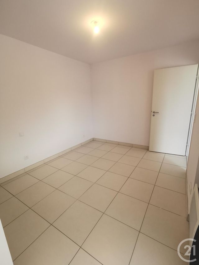 Appartement à louer - 2 pièces - 37.85 m2 - ARGELES SUR MER - 66 - LANGUEDOC-ROUSSILLON - Century 21 Côte Catalane Immobilier