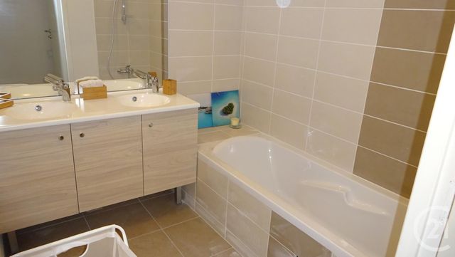 Appartement F3 à louer - 3 pièces - 58.94 m2 - ARGELES SUR MER - 66 - LANGUEDOC-ROUSSILLON - Century 21 Côte Catalane Immobilier
