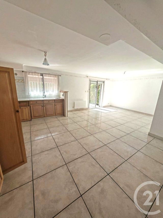 Appartement F2 à louer - 2 pièces - 56.51 m2 - PERPIGNAN - 66 - LANGUEDOC-ROUSSILLON - Century 21 Côte Catalane Immobilier