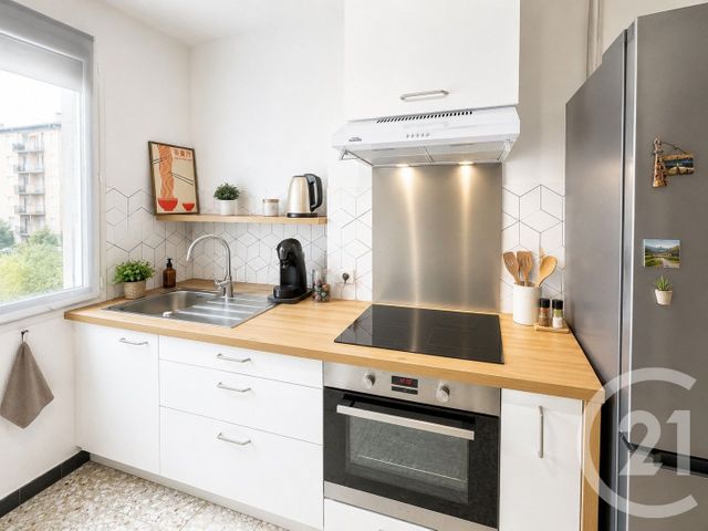 Appartement T3 à vendre - 3 pièces - 57.5 m2 - PERPIGNAN - 66 - LANGUEDOC-ROUSSILLON - Century 21 Côte Catalane Immobilier