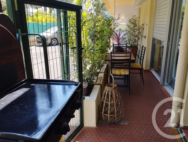 Appartement F2 à louer - 2 pièces - 25.0 m2 - ARGELES SUR MER - 66 - LANGUEDOC-ROUSSILLON - Century 21 Côte Catalane Immobilier