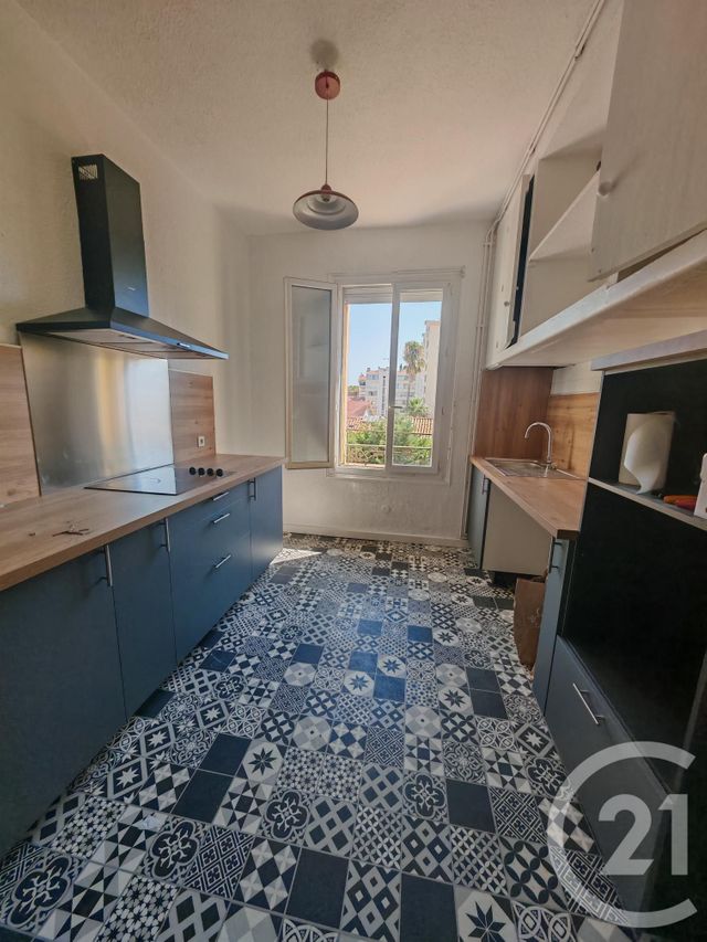 Appartement F2 à louer - 2 pièces - 59.1 m2 - PERPIGNAN - 66 - LANGUEDOC-ROUSSILLON - Century 21 Côte Catalane Immobilier