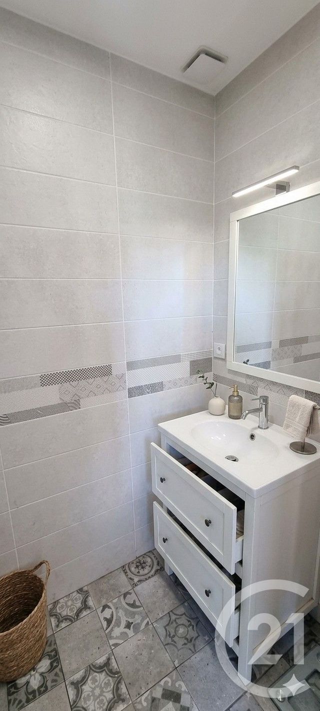 maison à vendre - 5 pièces - 140.58 m2 - PALAU DEL VIDRE - 66 - LANGUEDOC-ROUSSILLON - Century 21 Côte Catalane Immobilier