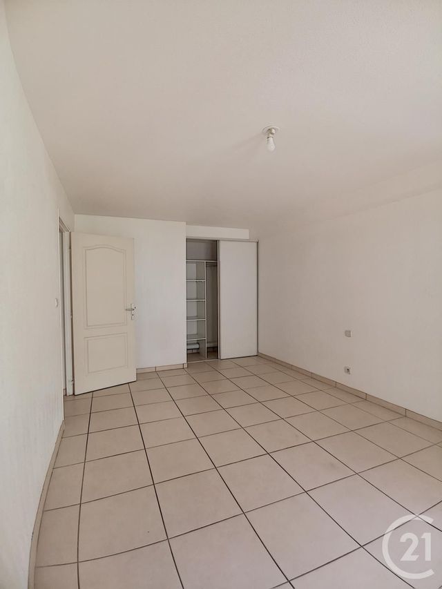 Appartement F3 à louer - 3 pièces - 84.25 m2 - PORT VENDRES - 66 - LANGUEDOC-ROUSSILLON - Century 21 Côte Catalane Immobilier