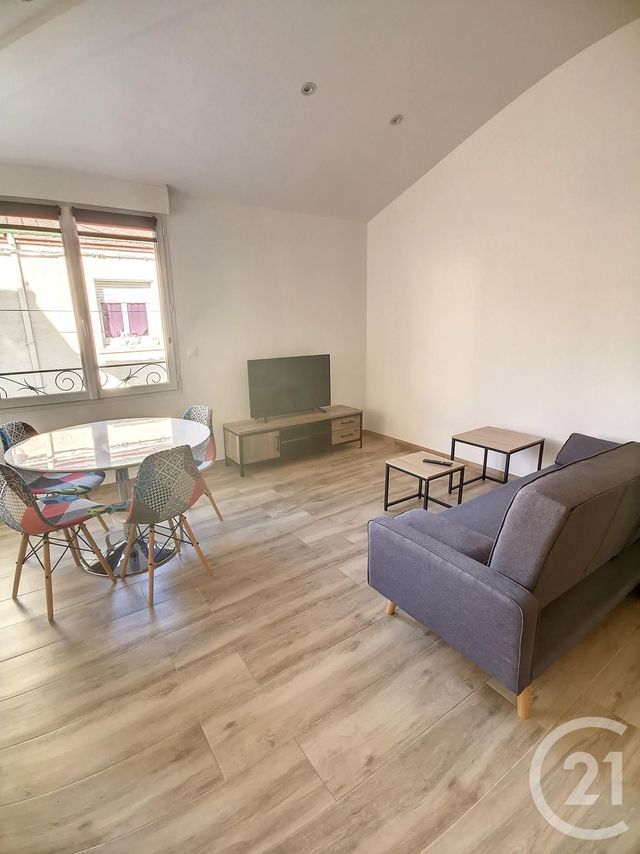 Appartement F2 à louer - 2 pièces - 43.77 m2 - ELNE - 66 - LANGUEDOC-ROUSSILLON - Century 21 Côte Catalane Immobilier