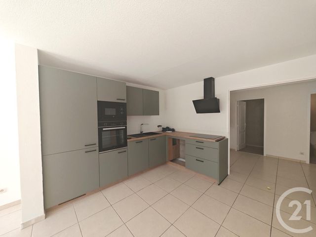 Appartement F3 à louer - 3 pièces - 63.85 m2 - PORT VENDRES - 66 - LANGUEDOC-ROUSSILLON - Century 21 Côte Catalane Immobilier