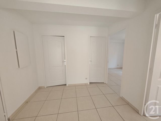Appartement F3 à louer - 3 pièces - 63.85 m2 - PORT VENDRES - 66 - LANGUEDOC-ROUSSILLON - Century 21 Côte Catalane Immobilier