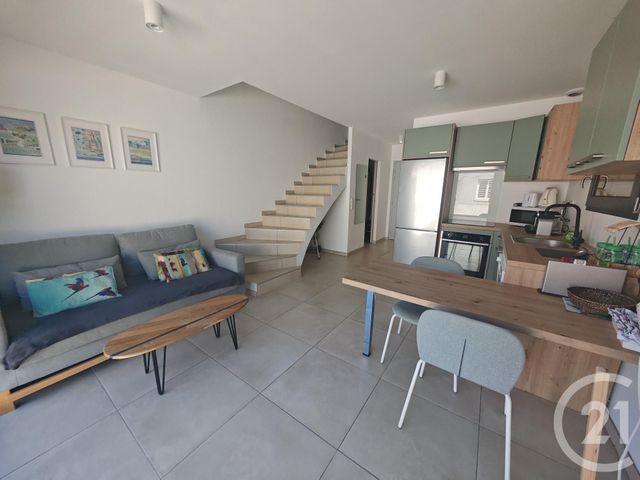 Appartement à louer - 2 pièces - 40.86 m2 - STE MARIE LA MER - 66 - LANGUEDOC-ROUSSILLON - Century 21 Côte Catalane Immobilier