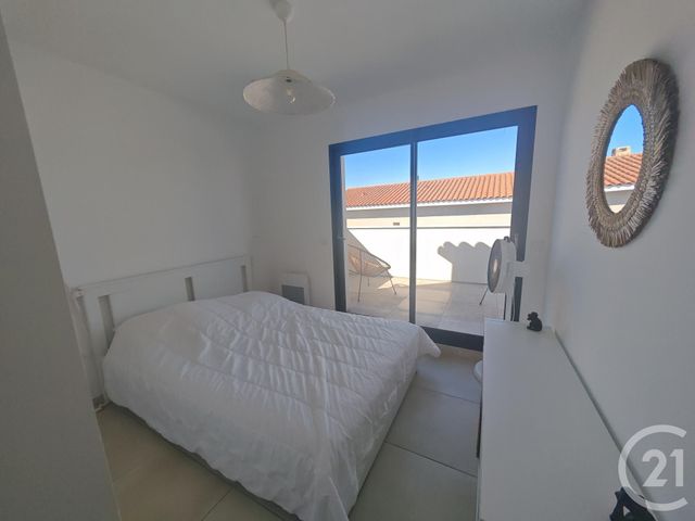 Appartement à louer - 2 pièces - 40.86 m2 - STE MARIE LA MER - 66 - LANGUEDOC-ROUSSILLON - Century 21 Côte Catalane Immobilier