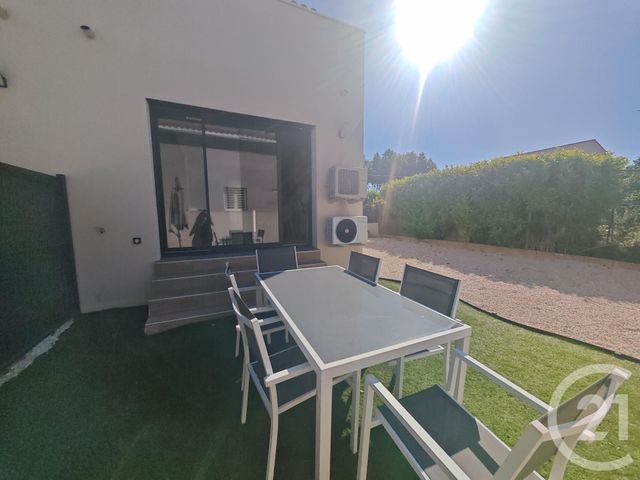 Appartement à louer - 2 pièces - 40.86 m2 - STE MARIE LA MER - 66 - LANGUEDOC-ROUSSILLON - Century 21 Côte Catalane Immobilier