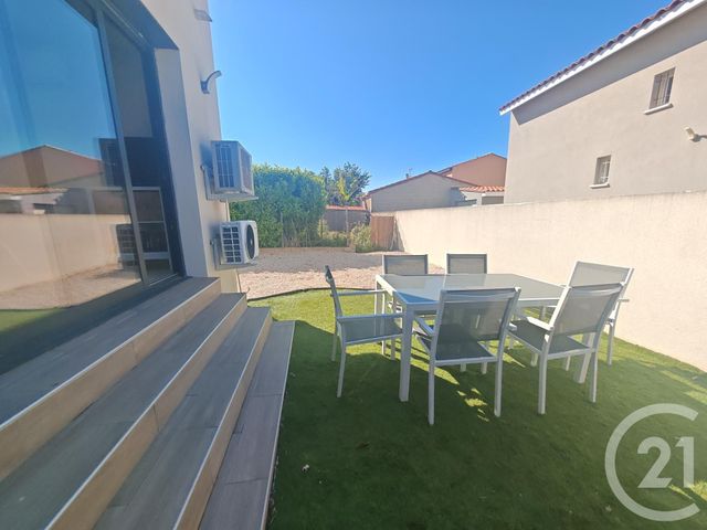 Appartement à louer - 2 pièces - 40.86 m2 - STE MARIE LA MER - 66 - LANGUEDOC-ROUSSILLON - Century 21 Côte Catalane Immobilier