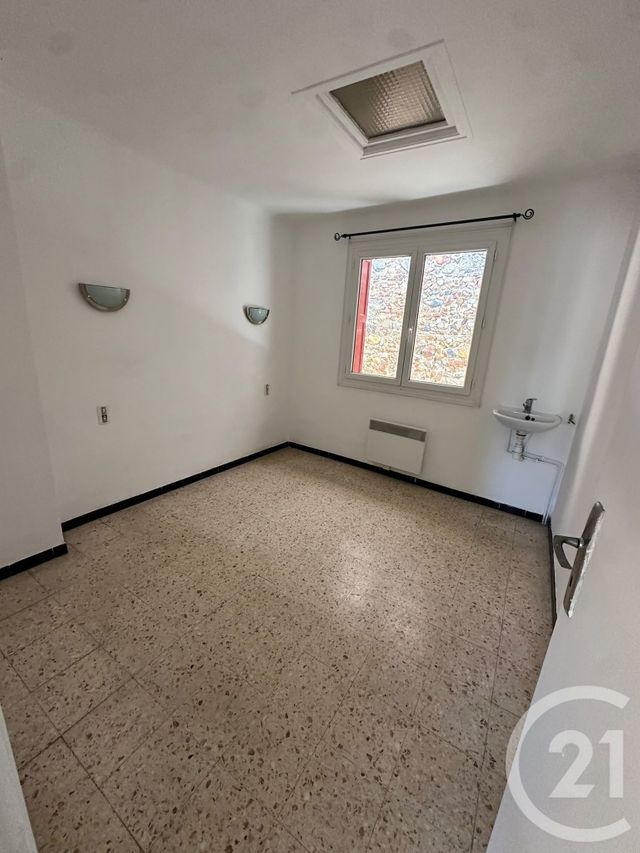 maison à louer - 3 pièces - 52.05 m2 - RIVESALTES - 66 - LANGUEDOC-ROUSSILLON - Century 21 Côte Catalane Immobilier