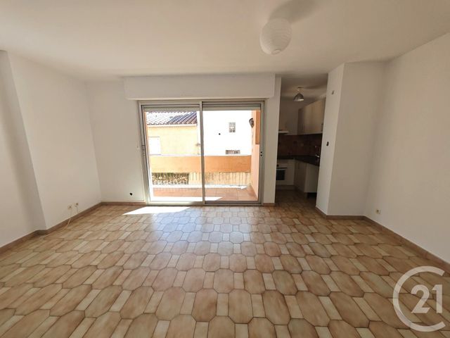 Appartement F2 à louer - 2 pièces - 32.75 m2 - ARGELES SUR MER - 66 - LANGUEDOC-ROUSSILLON - Century 21 Côte Catalane Immobilier