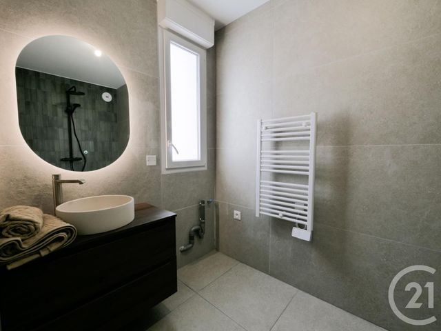 Appartement F3 à vendre - 3 pièces - 86.7 m2 - ARGELES SUR MER - 66 - LANGUEDOC-ROUSSILLON - Century 21 Côte Catalane Immobilier