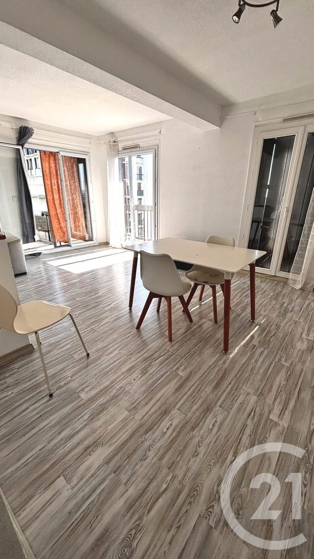 Appartement F2 à louer - 2 pièces - 58.15 m2 - PERPIGNAN - 66 - LANGUEDOC-ROUSSILLON - Century 21 Côte Catalane Immobilier