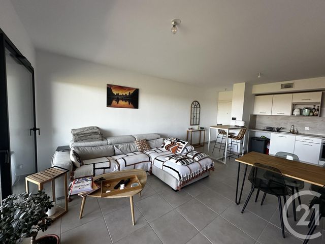 Appartement F2 à louer - 2 pièces - 50.5 m2 - PERPIGNAN - 66 - LANGUEDOC-ROUSSILLON - Century 21 Côte Catalane Immobilier