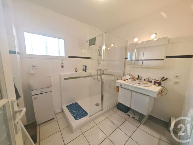 Appartement F2 à louer - 2 pièces - 70.0 m2 - LATOUR BAS ELNE - 66 - LANGUEDOC-ROUSSILLON - Century 21 Côte Catalane Immobilier