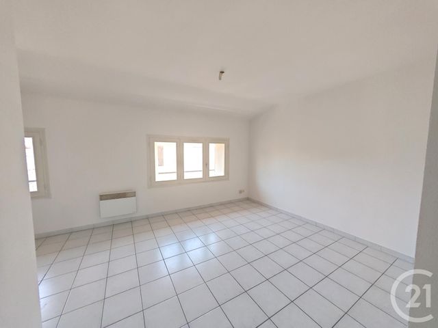 Appartement F2 à louer - 2 pièces - 36.09 m2 - ELNE - 66 - LANGUEDOC-ROUSSILLON - Century 21 Côte Catalane Immobilier