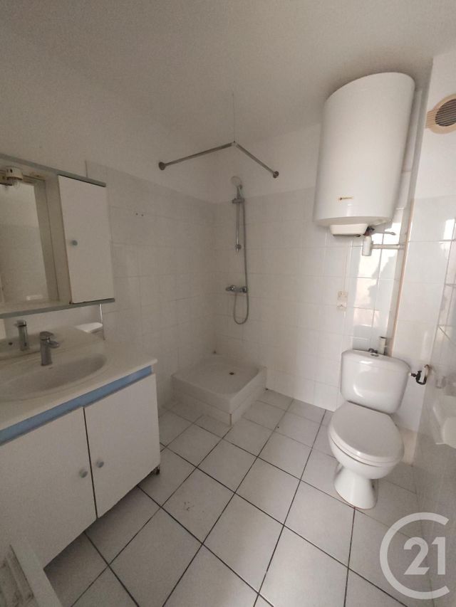 Appartement F2 à louer - 2 pièces - 36.09 m2 - ELNE - 66 - LANGUEDOC-ROUSSILLON - Century 21 Côte Catalane Immobilier