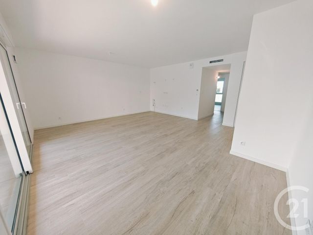 Appartement F3 à louer - 3 pièces - 67.15 m2 - PERPIGNAN - 66 - LANGUEDOC-ROUSSILLON - Century 21 Côte Catalane Immobilier