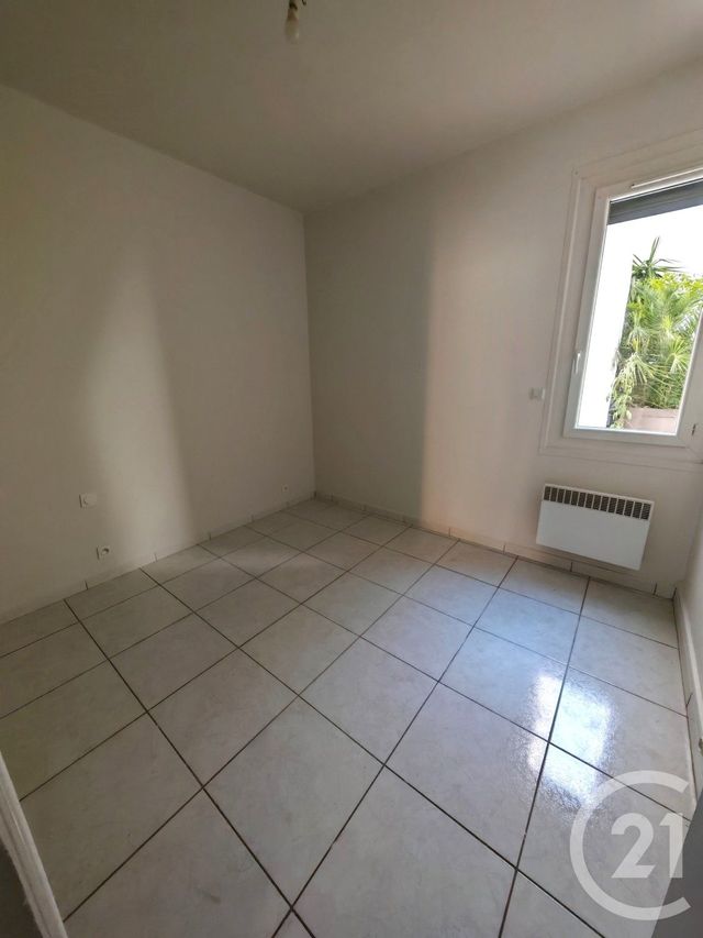 Appartement F3 à louer - 3 pièces - 53.61 m2 - ELNE - 66 - LANGUEDOC-ROUSSILLON - Century 21 Côte Catalane Immobilier