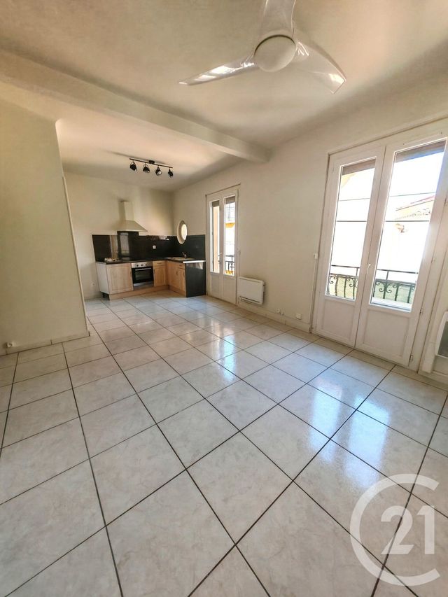 Appartement F3 à louer - 3 pièces - 53.61 m2 - ELNE - 66 - LANGUEDOC-ROUSSILLON - Century 21 Côte Catalane Immobilier