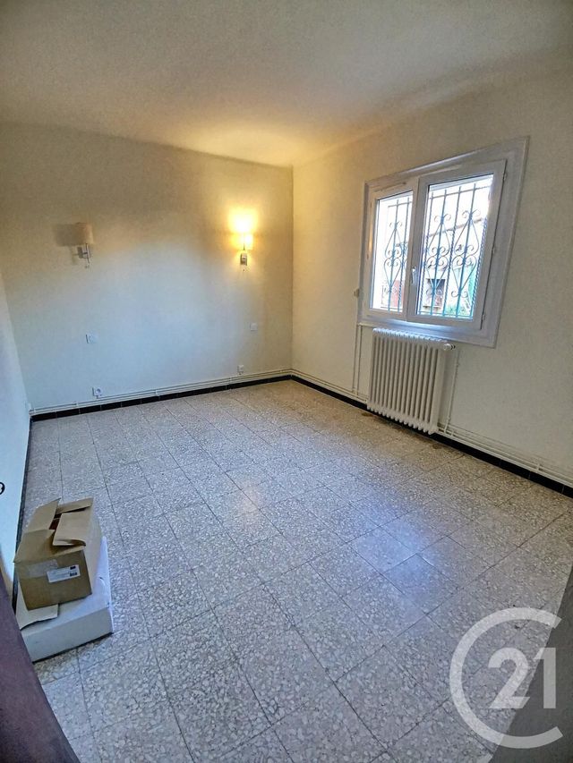 Appartement F3 à louer - 3 pièces - 70.01 m2 - ELNE - 66 - LANGUEDOC-ROUSSILLON - Century 21 Côte Catalane Immobilier
