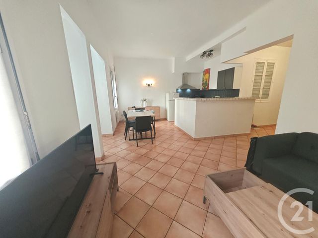 Appartement F3 à louer - 3 pièces - 62.54 m2 - PERPIGNAN - 66 - LANGUEDOC-ROUSSILLON - Century 21 Côte Catalane Immobilier